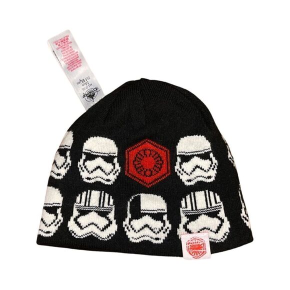 Reversible Star Wars Beanie  - Picture 2 of 5